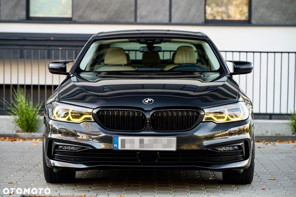 BMW Seria 5 530e iPerformance xDrive Luxury Line sport - 2