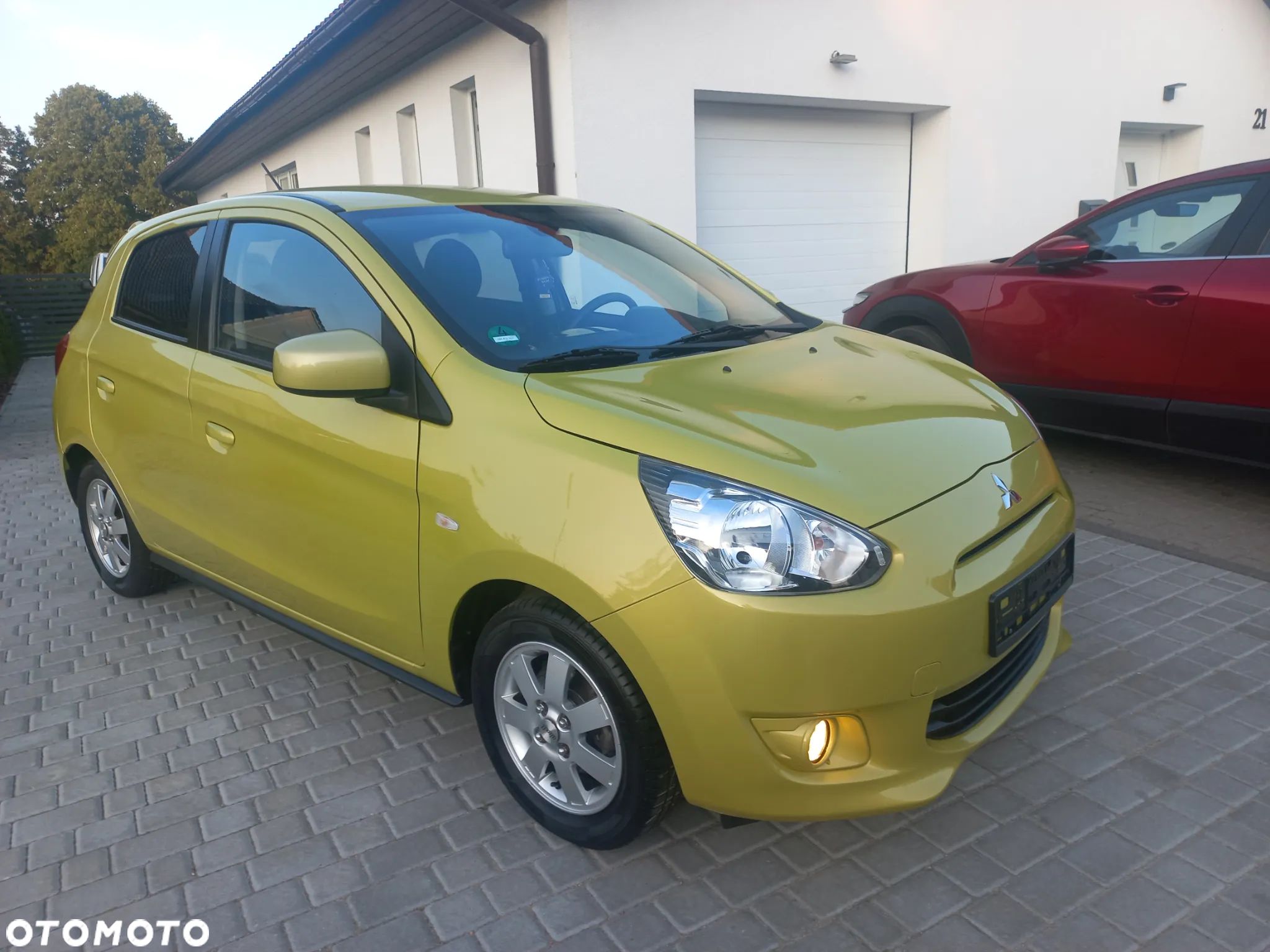 Mitsubishi Space Star 1.2 Clear Tec Color - 1