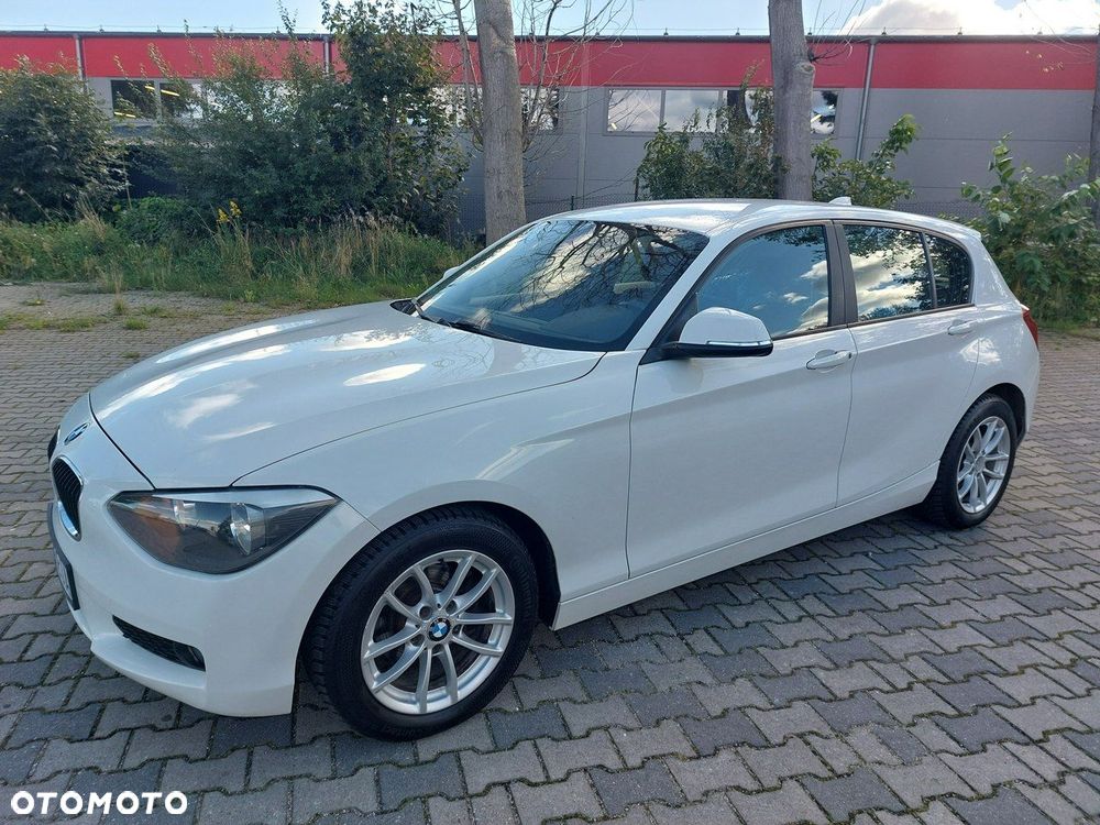 BMW Seria 1 114i - 3