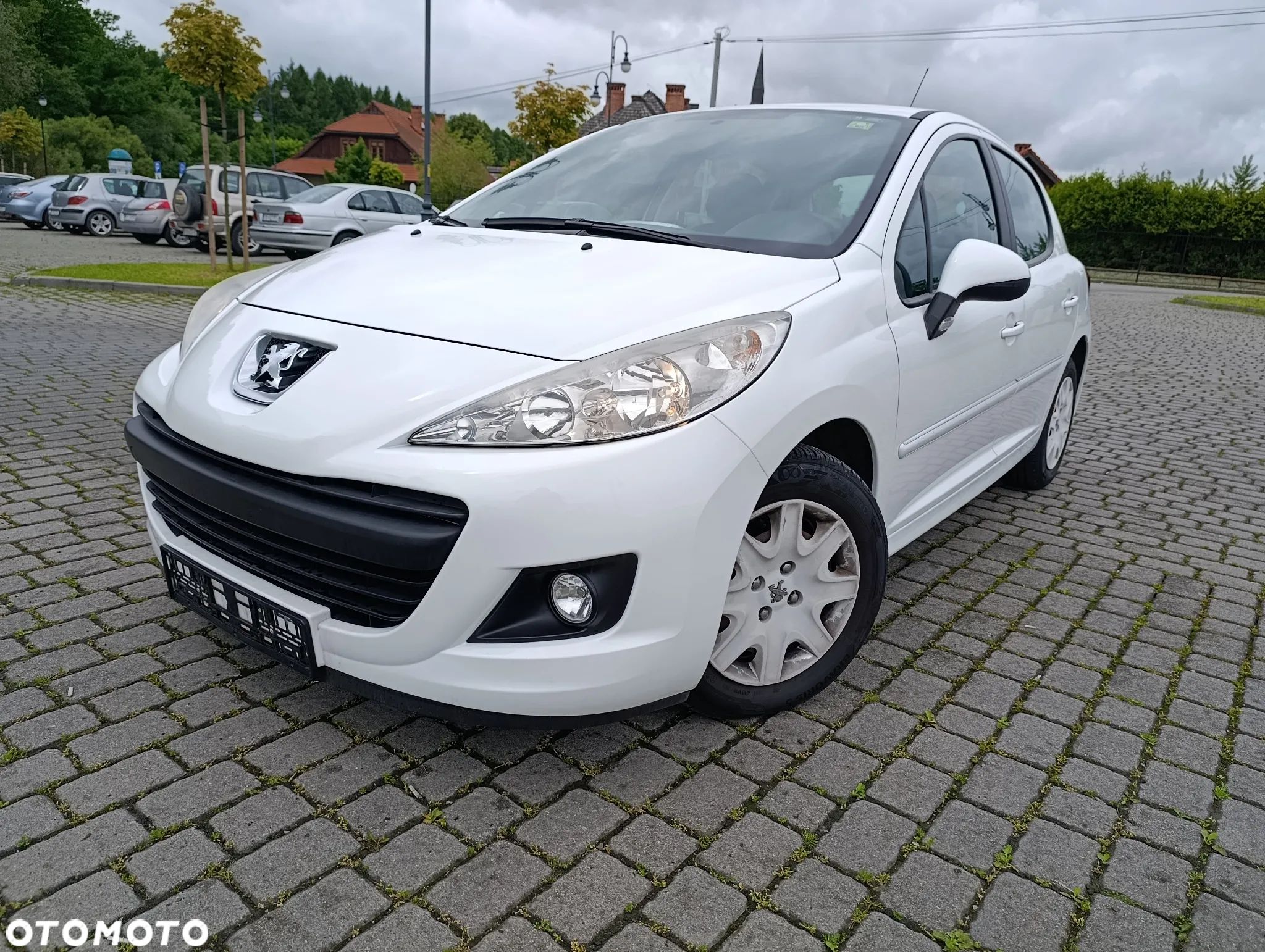 Peugeot 207 1.4 HDi Active - 1