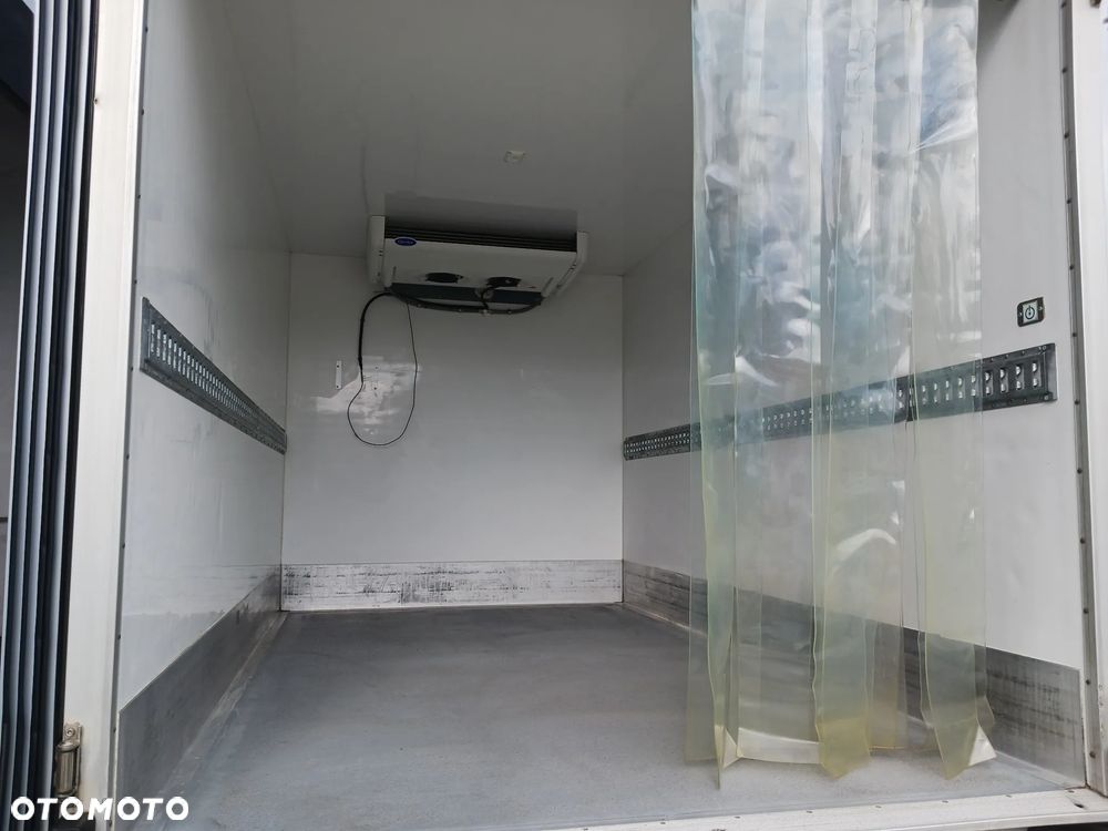 Iveco Daily 2020 kontener izoterma chłodnia mroźnia agregat zabudowa - 12