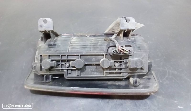 Farolim Stop Dto Volkswagen Caddy Iii Caixa (2Ka, 2Kh, 2Ca, 2Ch) - 1