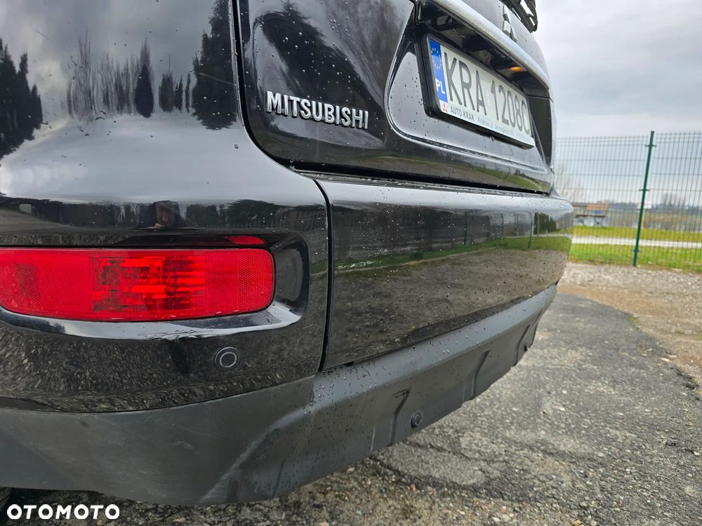 Mitsubishi Outlander 2.0 DID Intense + - 11