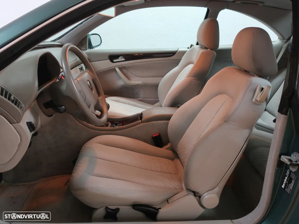 Mercedes-Benz CLK 200 Elegance - 14