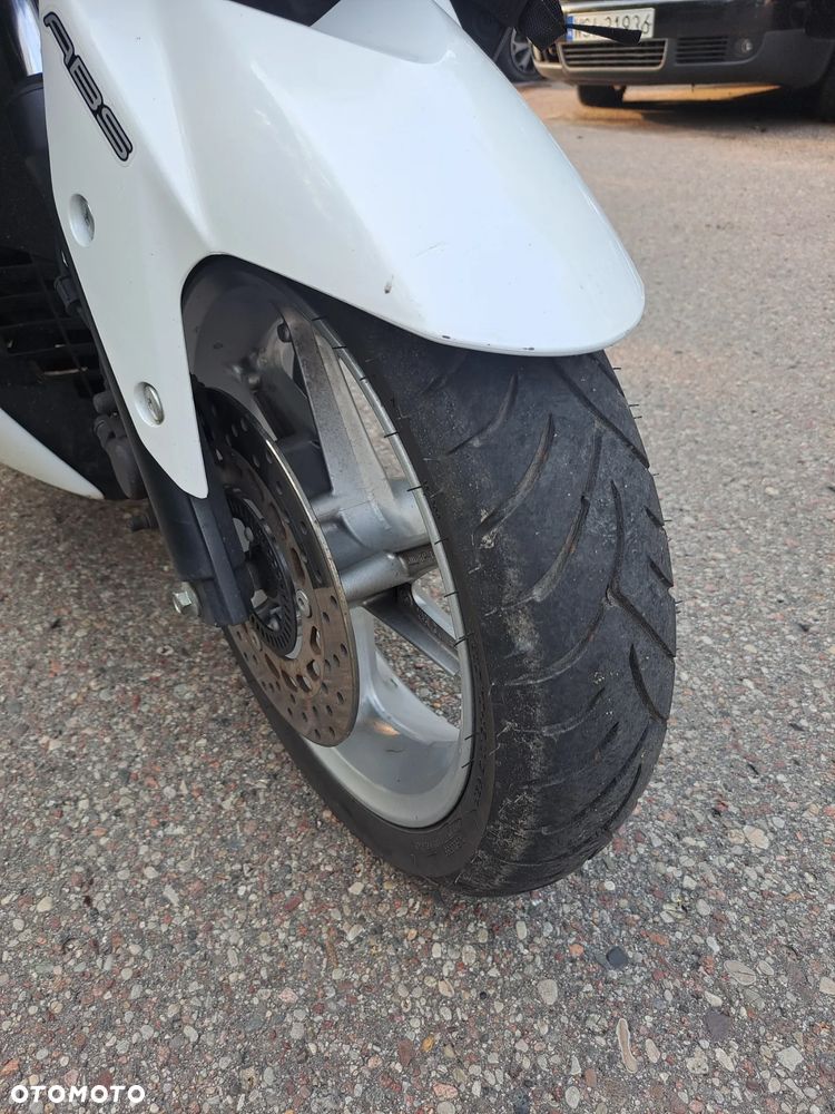 Yamaha NMAX - 11