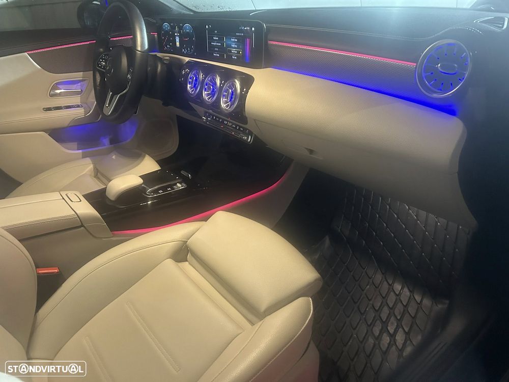 Mercedes-Benz CLA 180 d Shooting Brake Business Solutions Aut. - 36