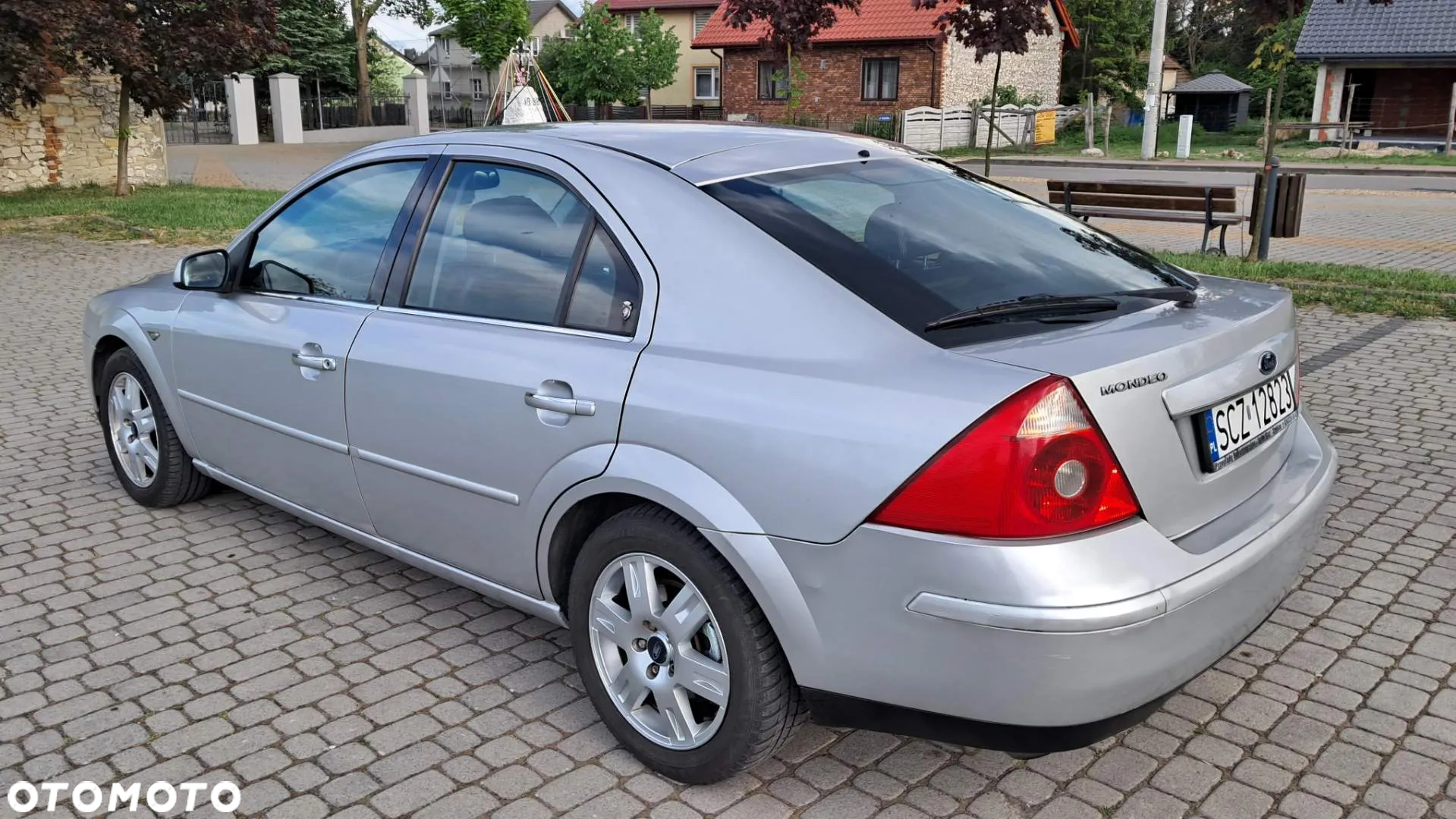 Ford Mondeo Turnier 2.0 TDCi Ghia - 2