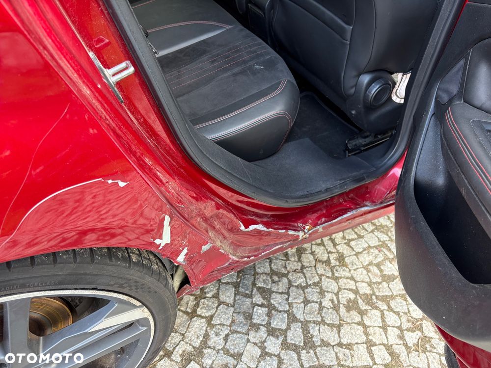 Peugeot 308 PureTech 263 Stop & Start GTi by Sport - 14