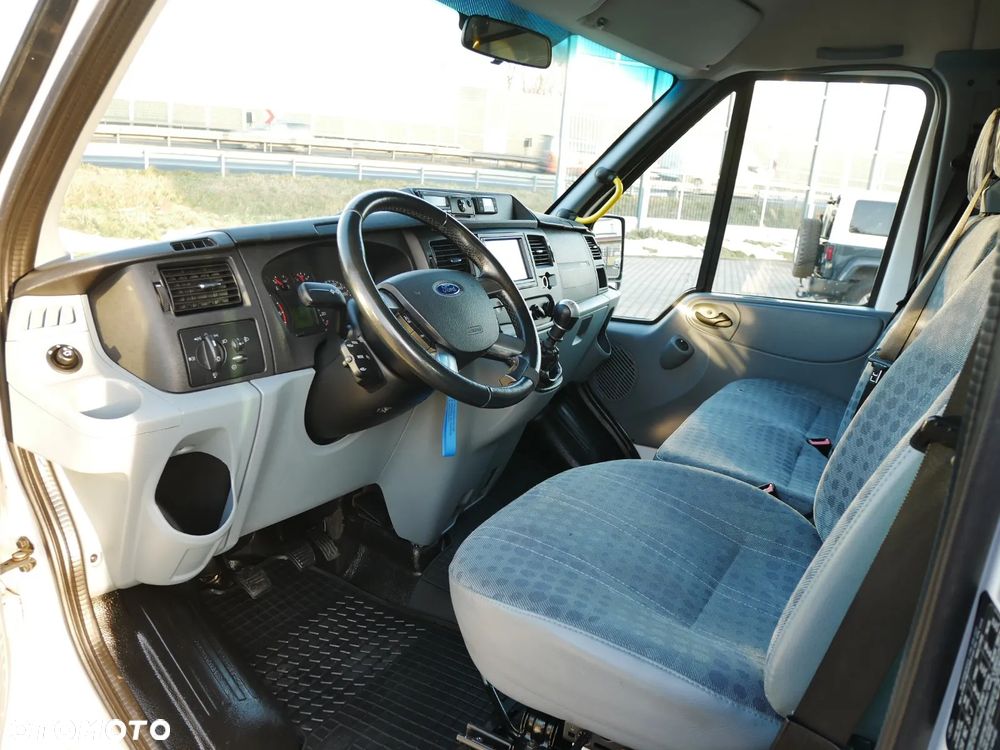 Ford TRANSIT - 7
