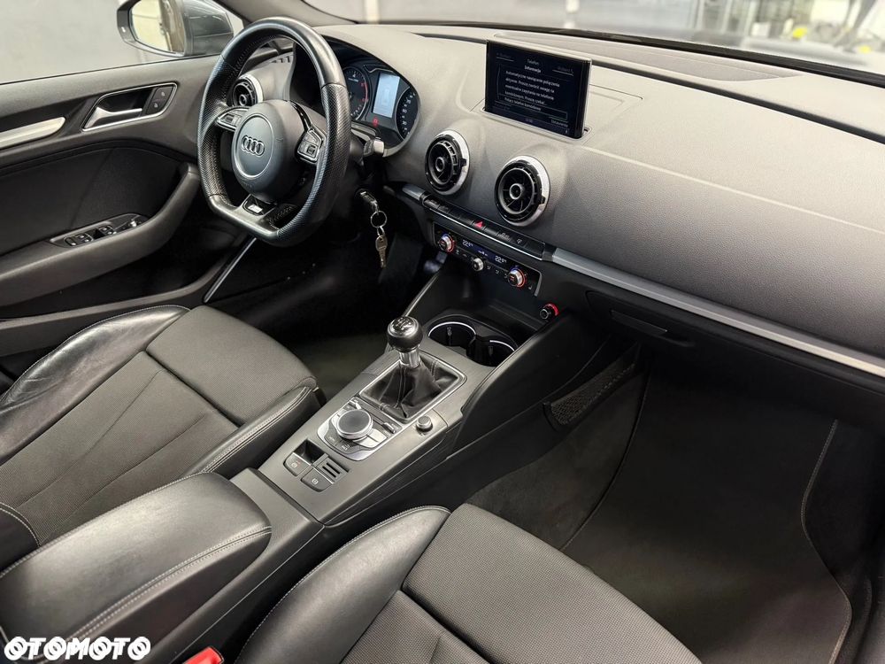 Audi A3 Sportback - 14