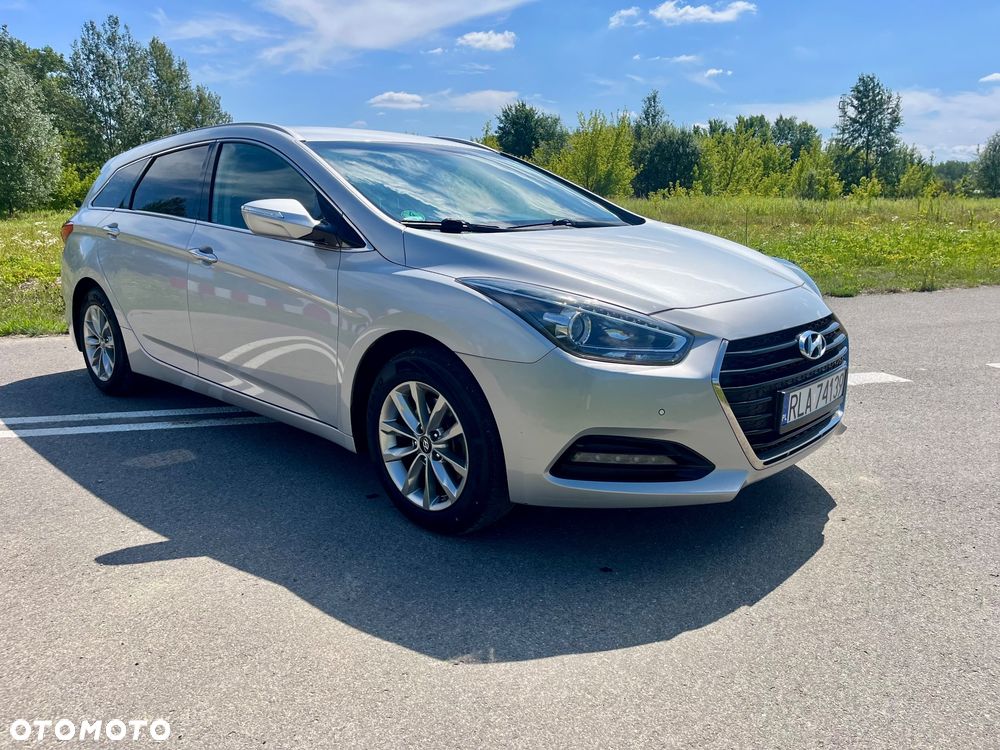 Hyundai i40 Kombi 1.7 CRDi Premium - 1