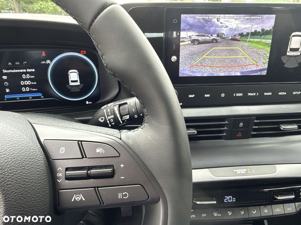 Hyundai i20 - 18