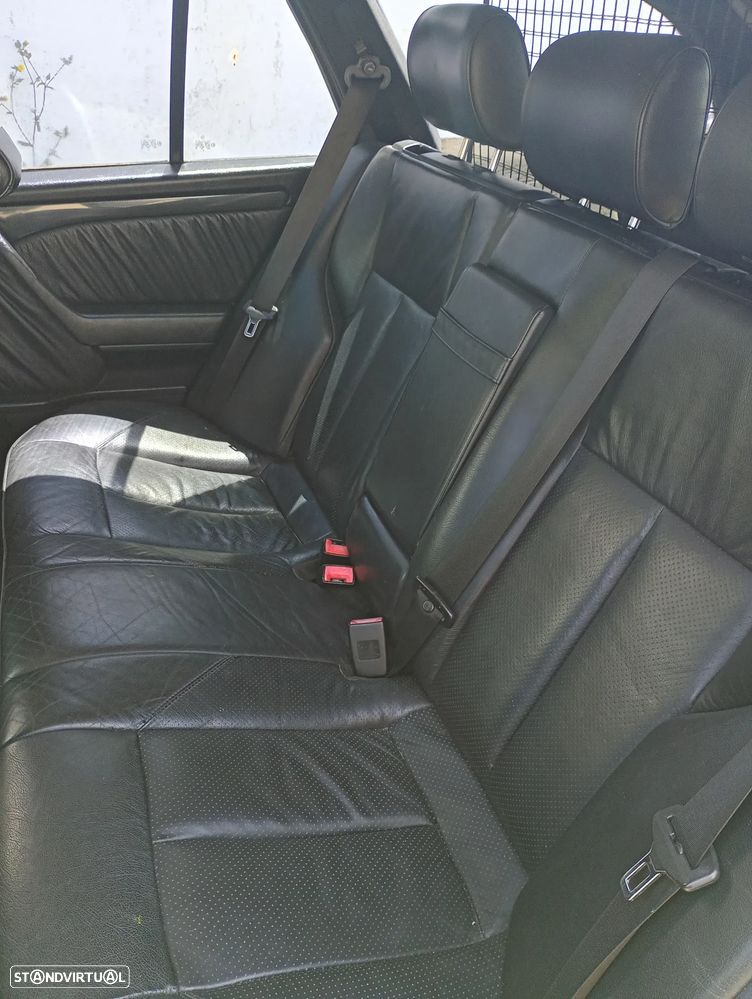 Mercedes-Benz C 250 - 7