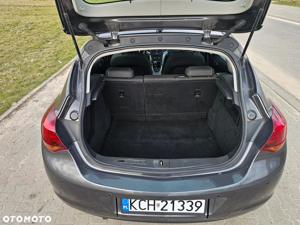 Opel Astra 1.7 CDTI Cosmo - 14