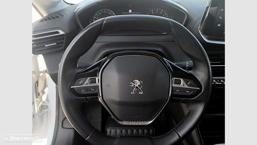 Peugeot 208 1.2 PureTech Active Pack - 16