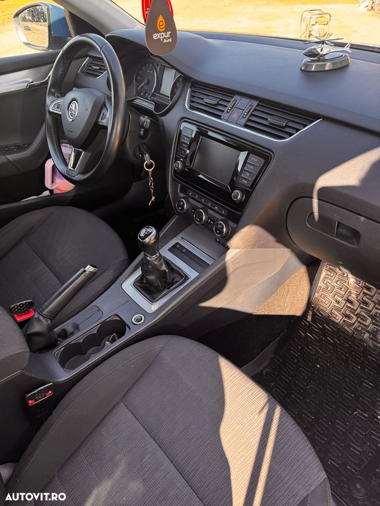 Skoda Octavia 1.6 TDI Classic - 6