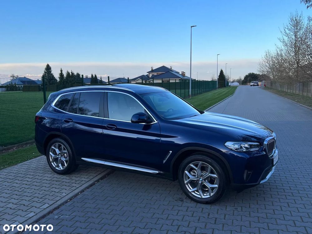 BMW X3 xDrive30i Advantage - 2