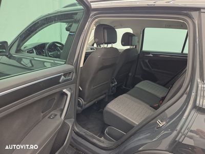 Volkswagen Tiguan - 5