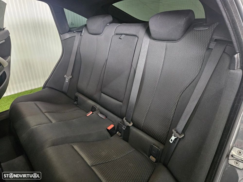 BMW 420 Gran Coupé d Sport-Aut. - 25