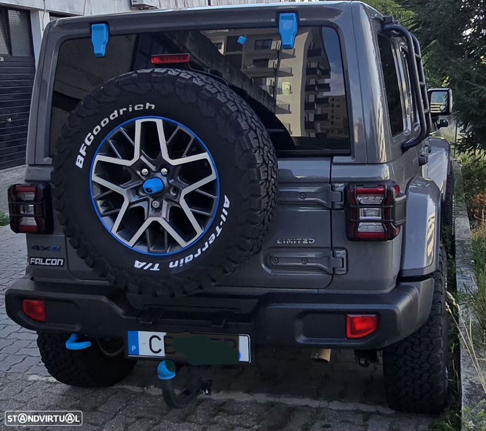 Jeep Wrangler Unlimited - 2