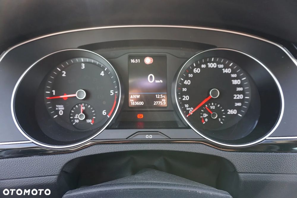 Volkswagen Passat 2.0 TDI BMT Comfortline - 26