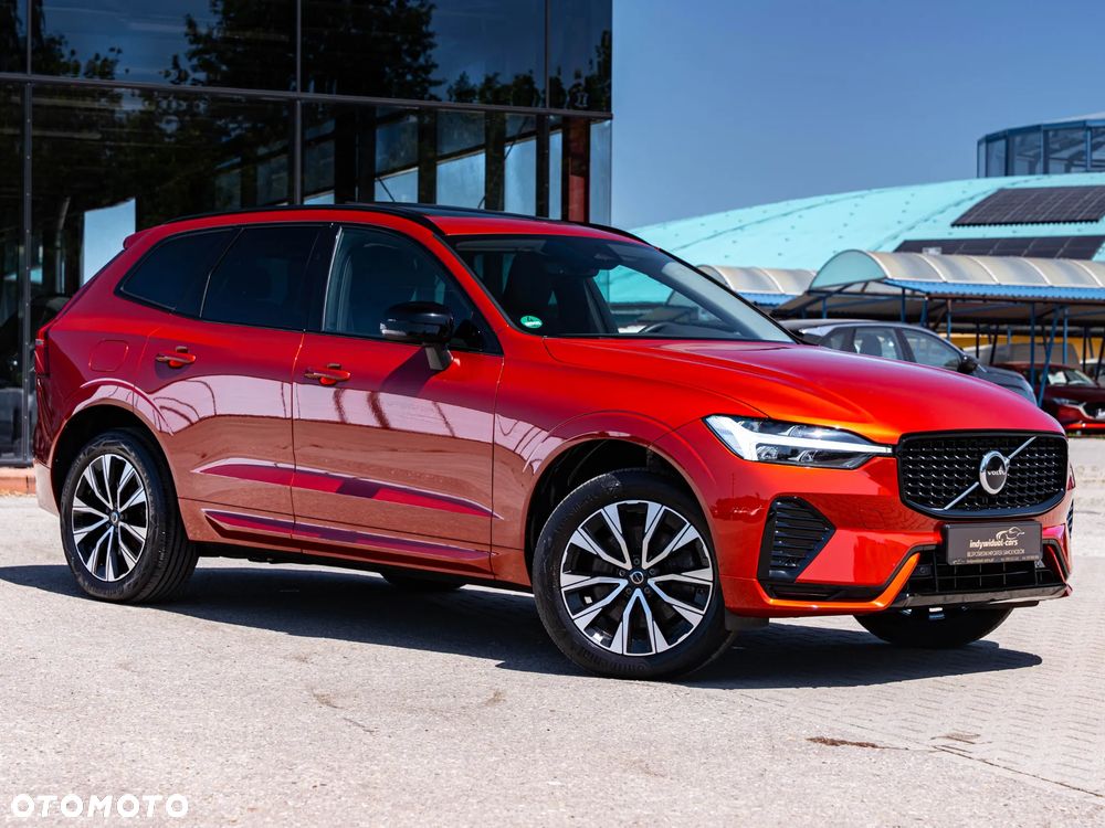Volvo XC 60 B4 D Plus Dark - 9