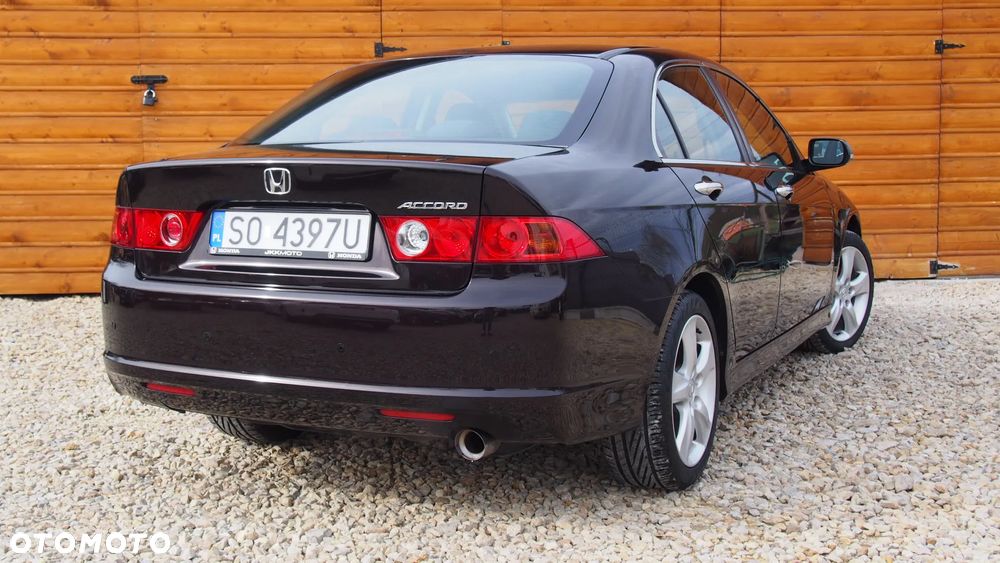 Honda Accord 2.0 Comfort - 16