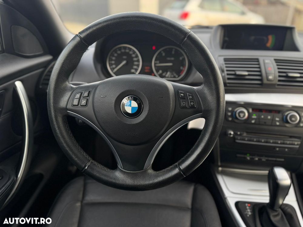 BMW Seria 1 120d DPF Aut. - 25