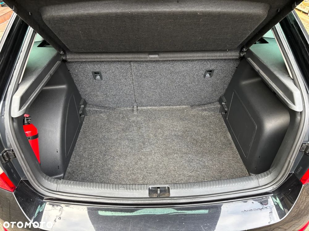 Skoda RAPID Spb 1.2 TSI Ambition - 18