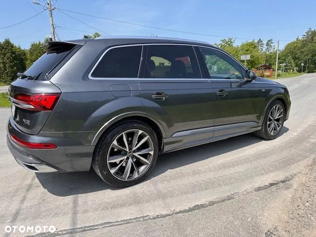 Audi Q7 - 4