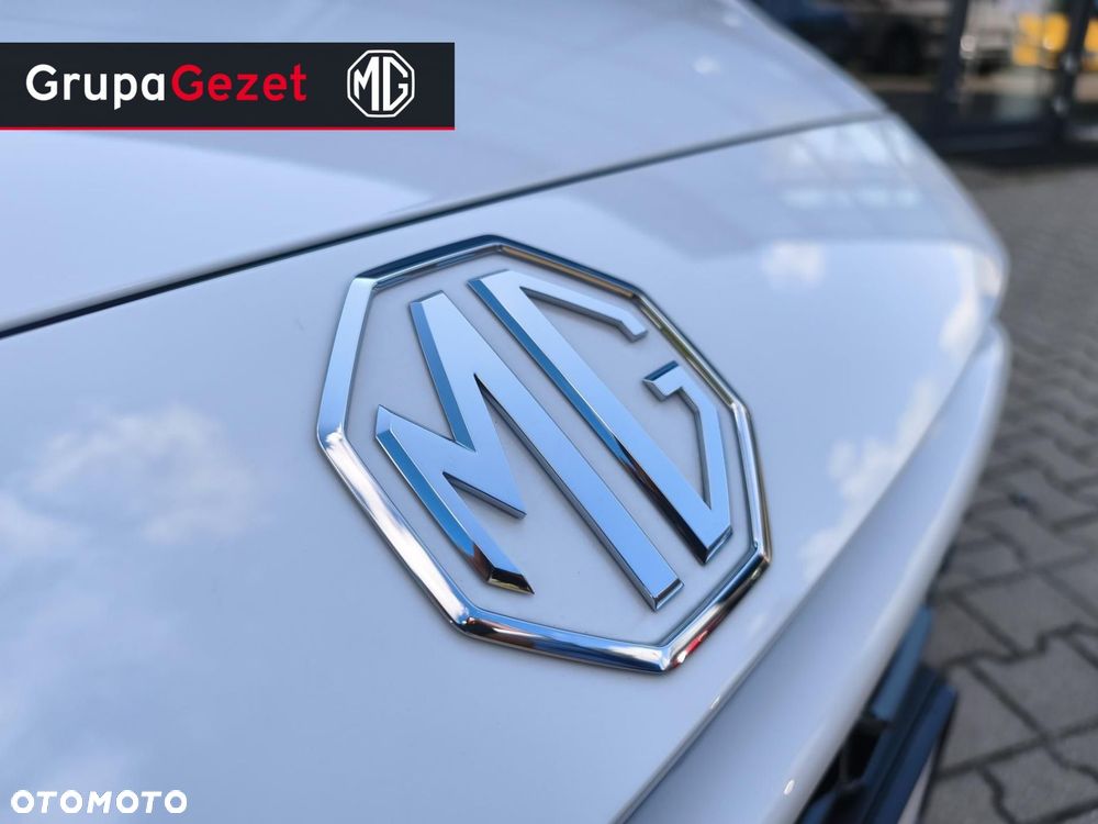 MG ZS 1.5 Standard - 16