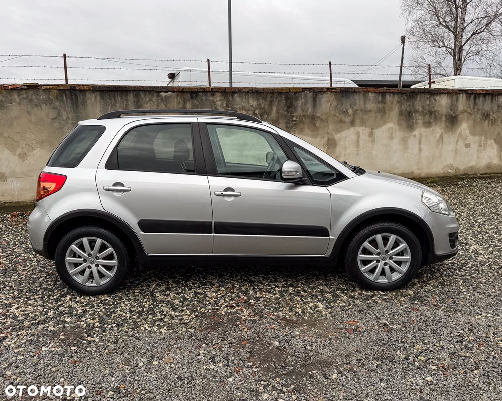 Suzuki SX4 - 3