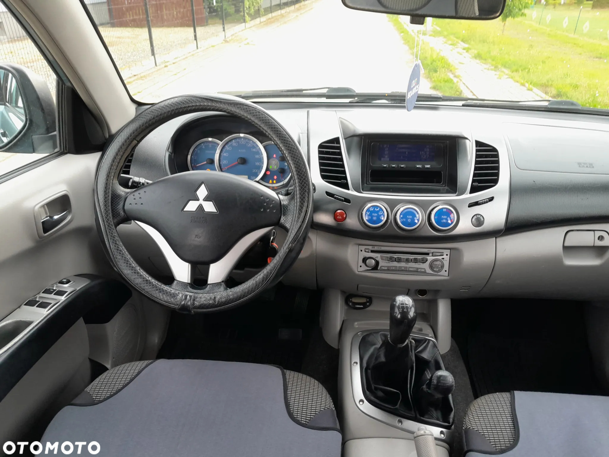 Mitsubishi L200 Pick Up 4x4 Intense Double Cab - 9
