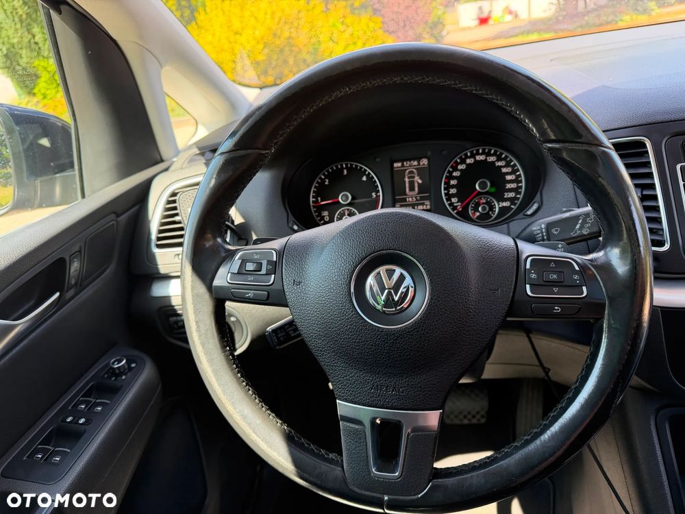 Volkswagen Sharan 2.0 TDI Comfortline DSG - 17