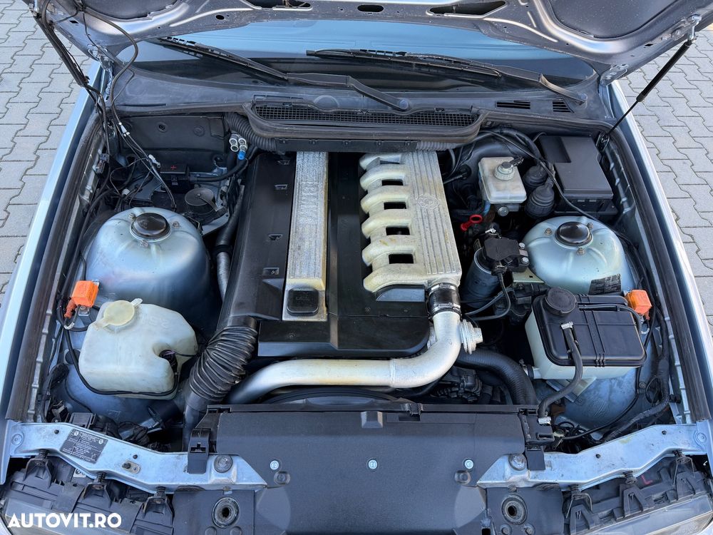 BMW Seria 3 - 10
