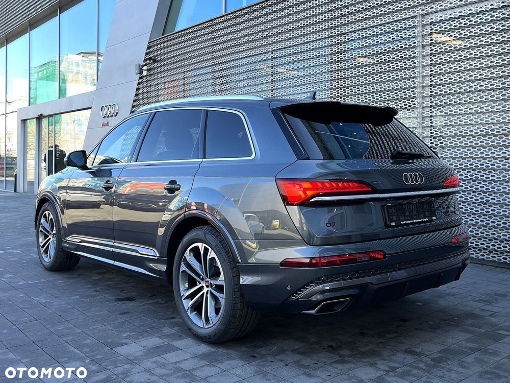 Audi Q7 - 4