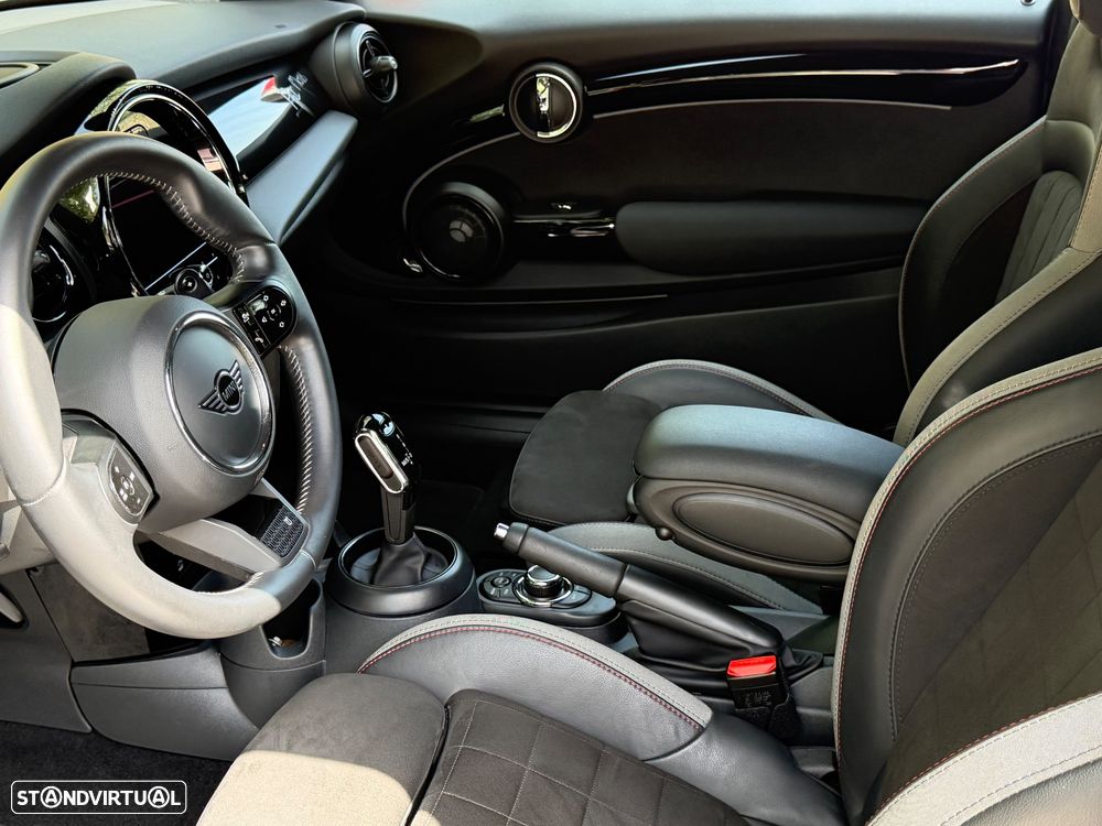 MINI 3 Portas John Cooper Works Auto Desportiva - 23