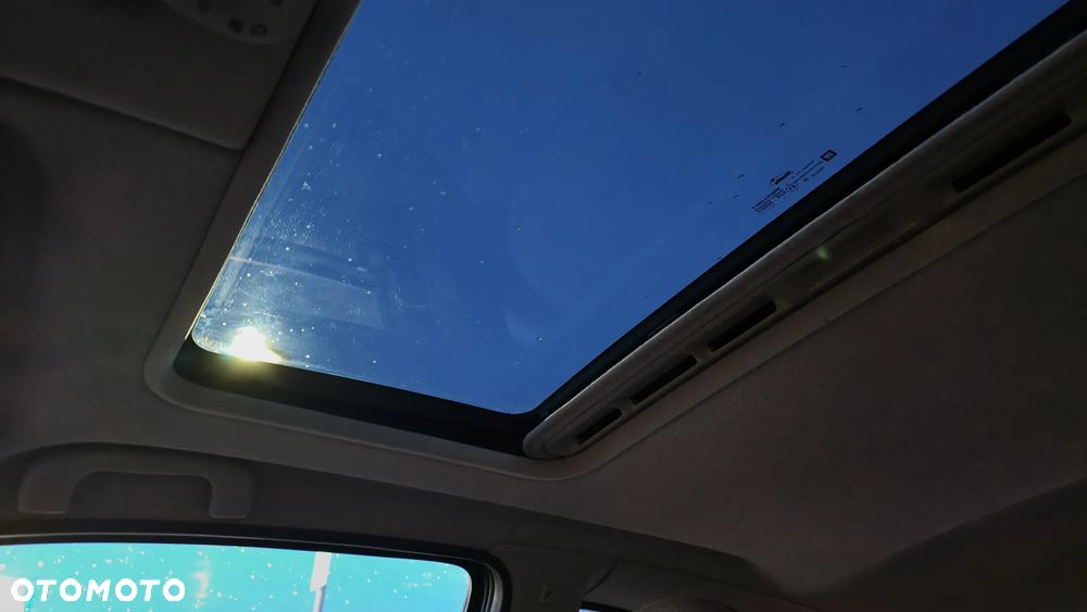 Opel Corsa 1.2 16V Comfort - 25