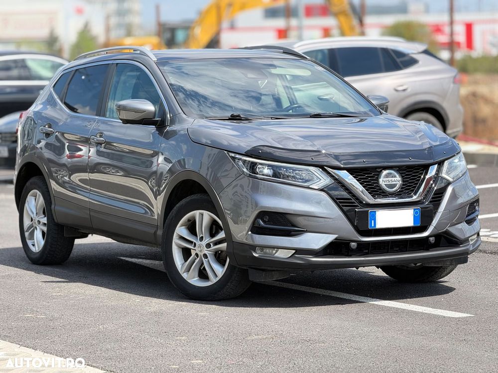 Nissan Qashqai - 1