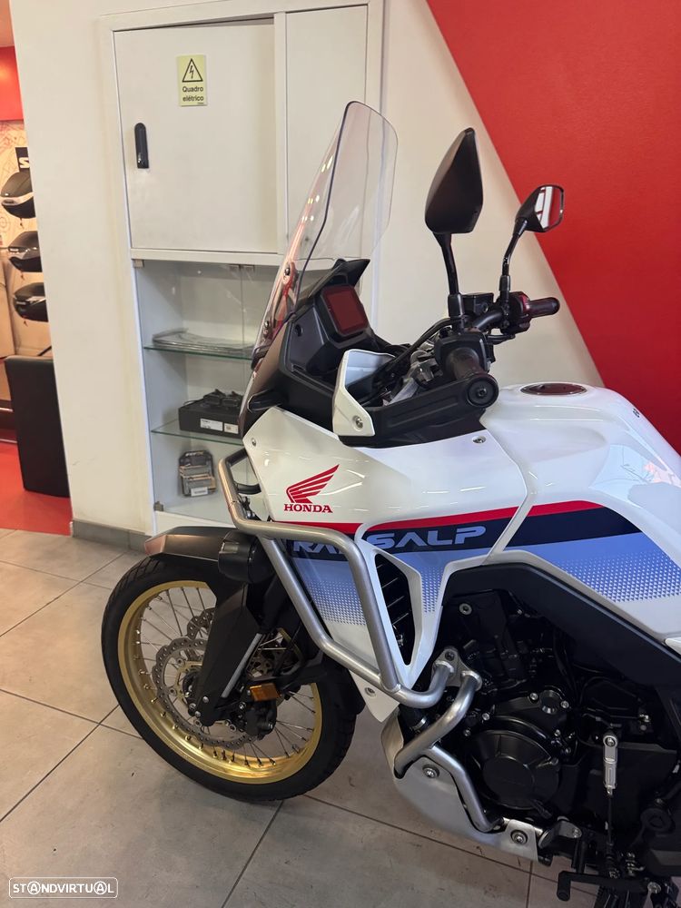 Honda Transalp 750 ABS COM EXTRAS - 11