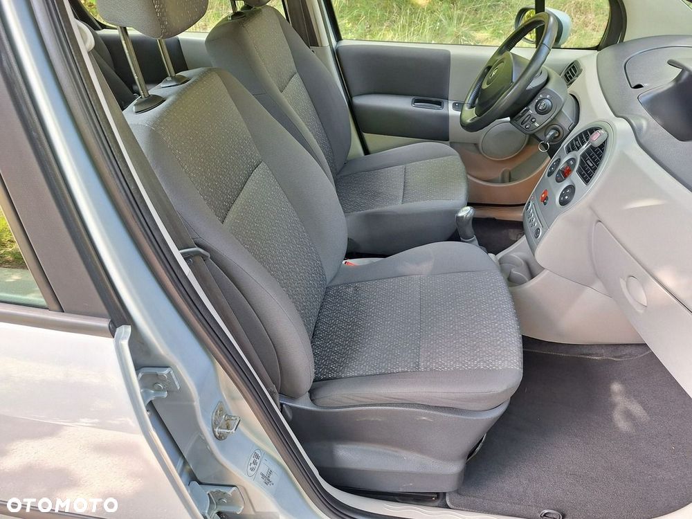 Renault Modus 1.6 16V ESP Dynamique - 17