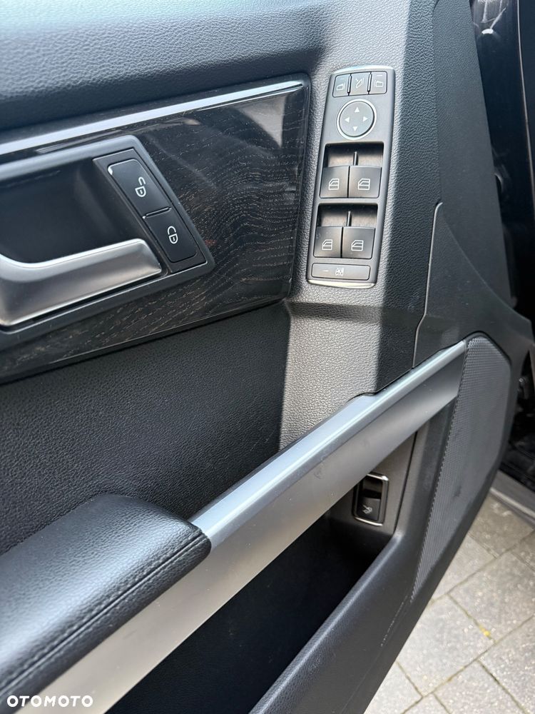 Mercedes-Benz GLK 200 CDI (BlueEFFICIENCY) 7G-TRONIC - 22