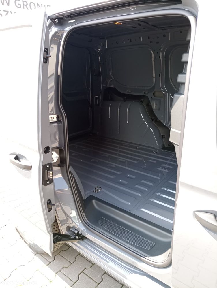 Volkswagen Caddy Cargo - 10