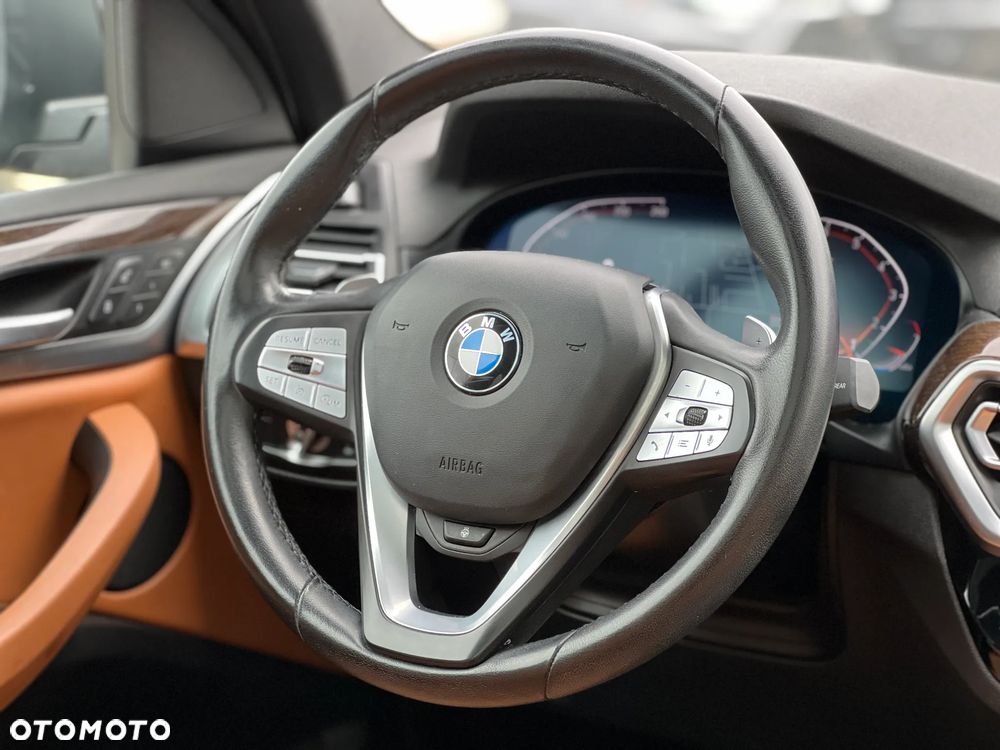 BMW X3 - 33