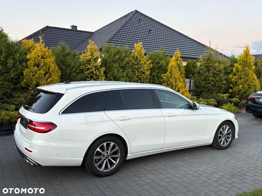 Mercedes-Benz Klasa E 220 d 9G-TRONIC Avantgarde - 5