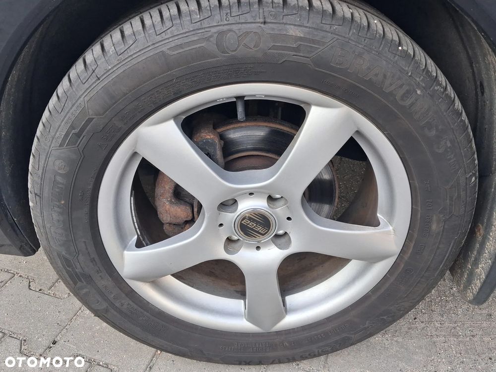 Peugeot 3008 1.6 HDi Premium - 32
