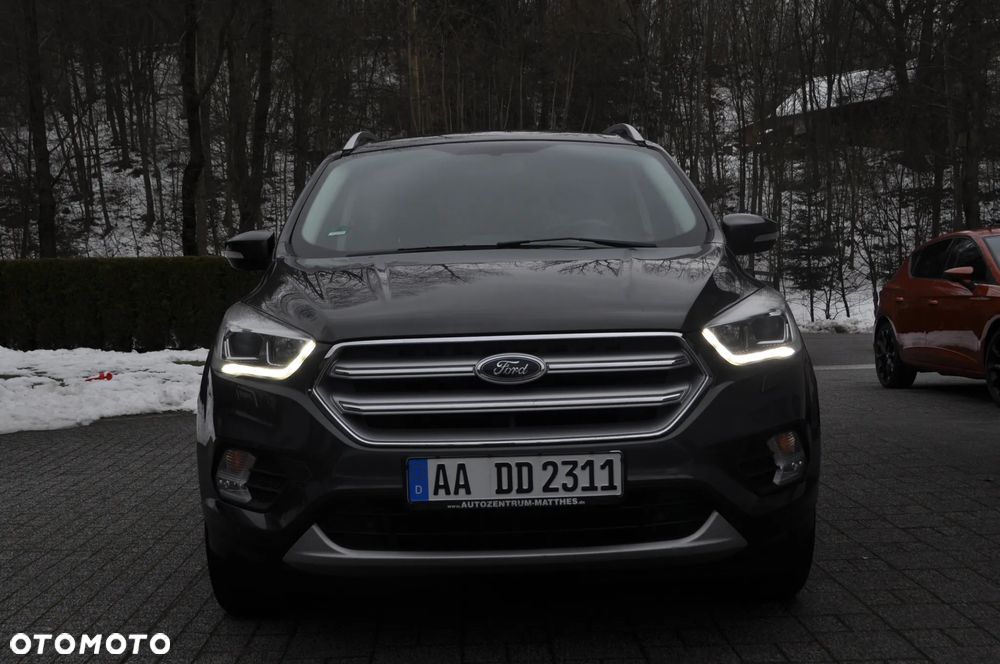 Ford Kuga 1.5 EcoBoost 2x4 Cool & Connect - 12