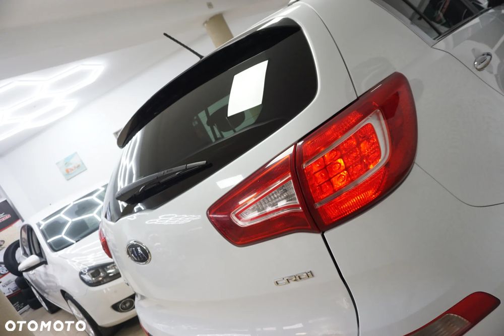 Kia Sportage 1.7 CRDI 2WD Attract - 12