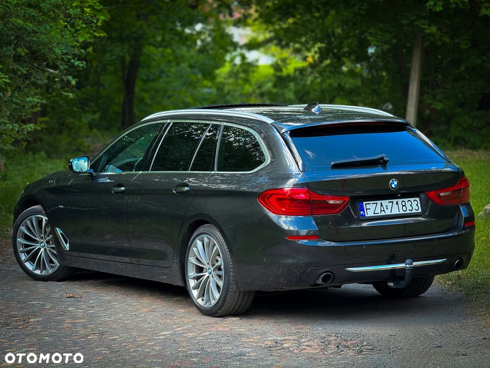 BMW Seria 5 520d Luxury Line - 8