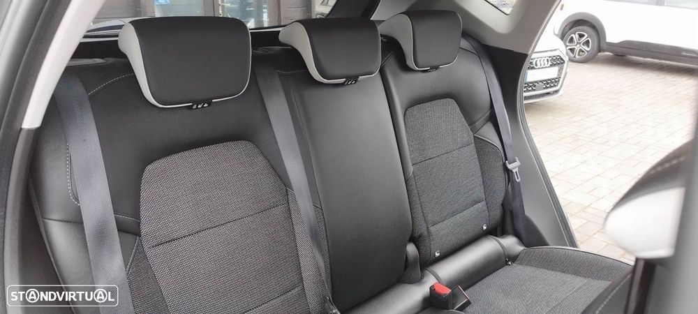 Renault Captur 1.6 E-Tech Plug-In Intens - 25